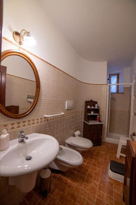 Villa Casa Lazzaro Al Centro Di Sienne Extérieur photo
