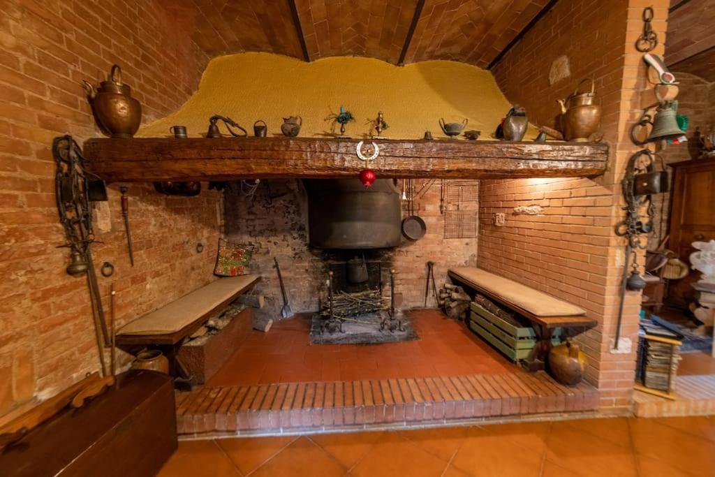 Villa Casa Lazzaro Al Centro Di Sienne Extérieur photo