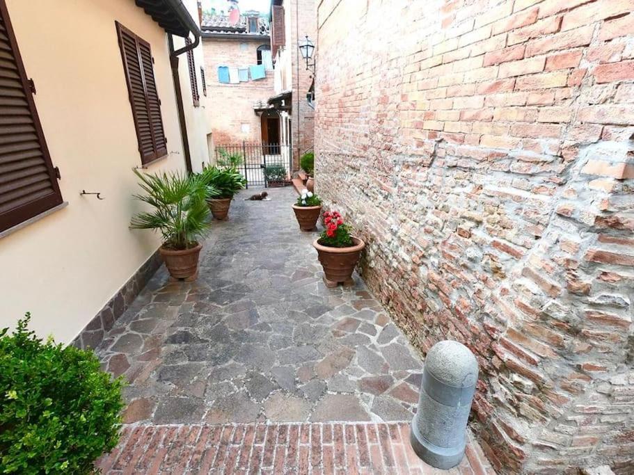 Villa Casa Lazzaro Al Centro Di Sienne Extérieur photo