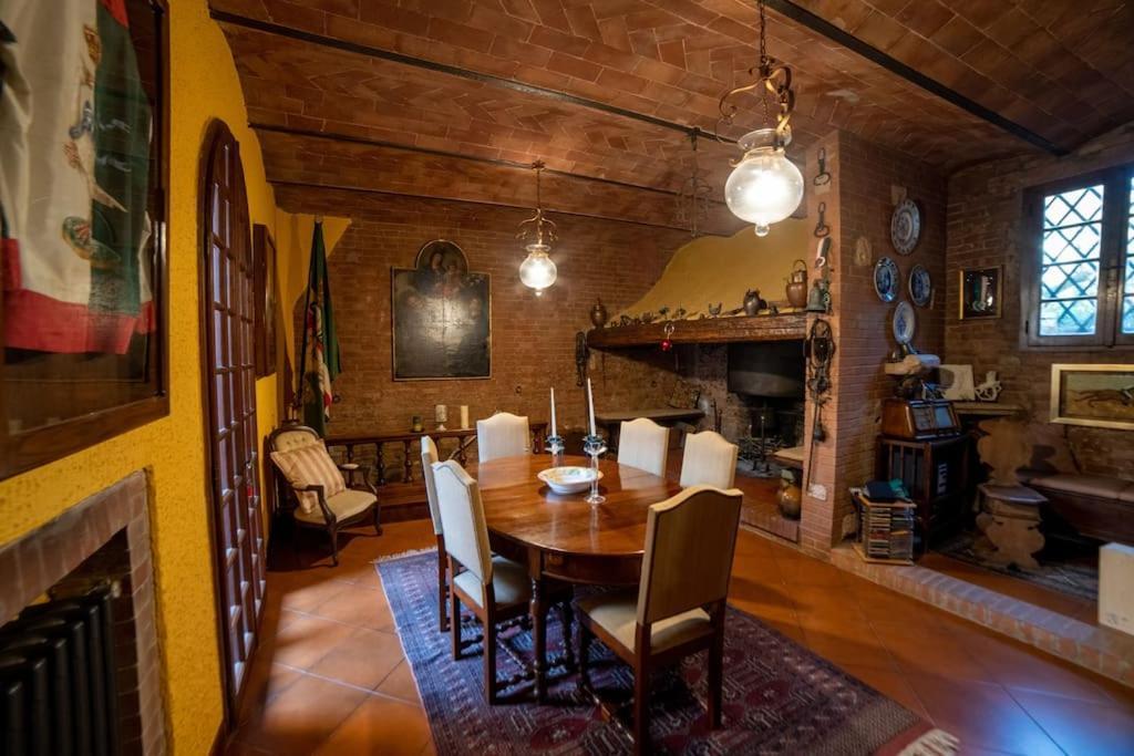 Villa Casa Lazzaro Al Centro Di Sienne Extérieur photo